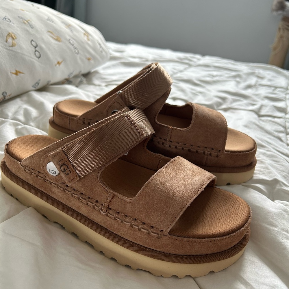 Ugg Goldenstar Slide